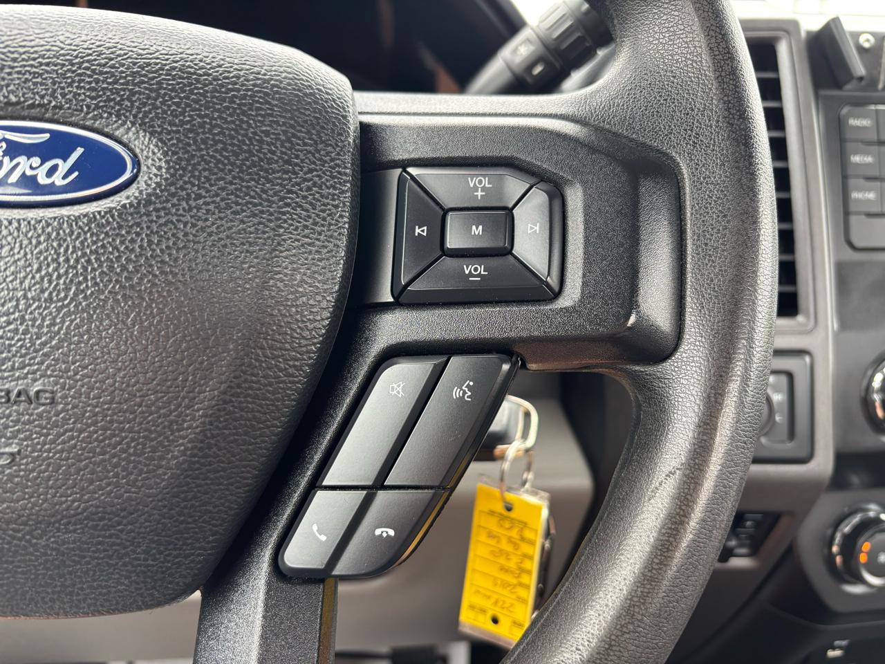 Ford Super Duty F-250 SRW XLT 4WD Reg Cab 8' Box 2019