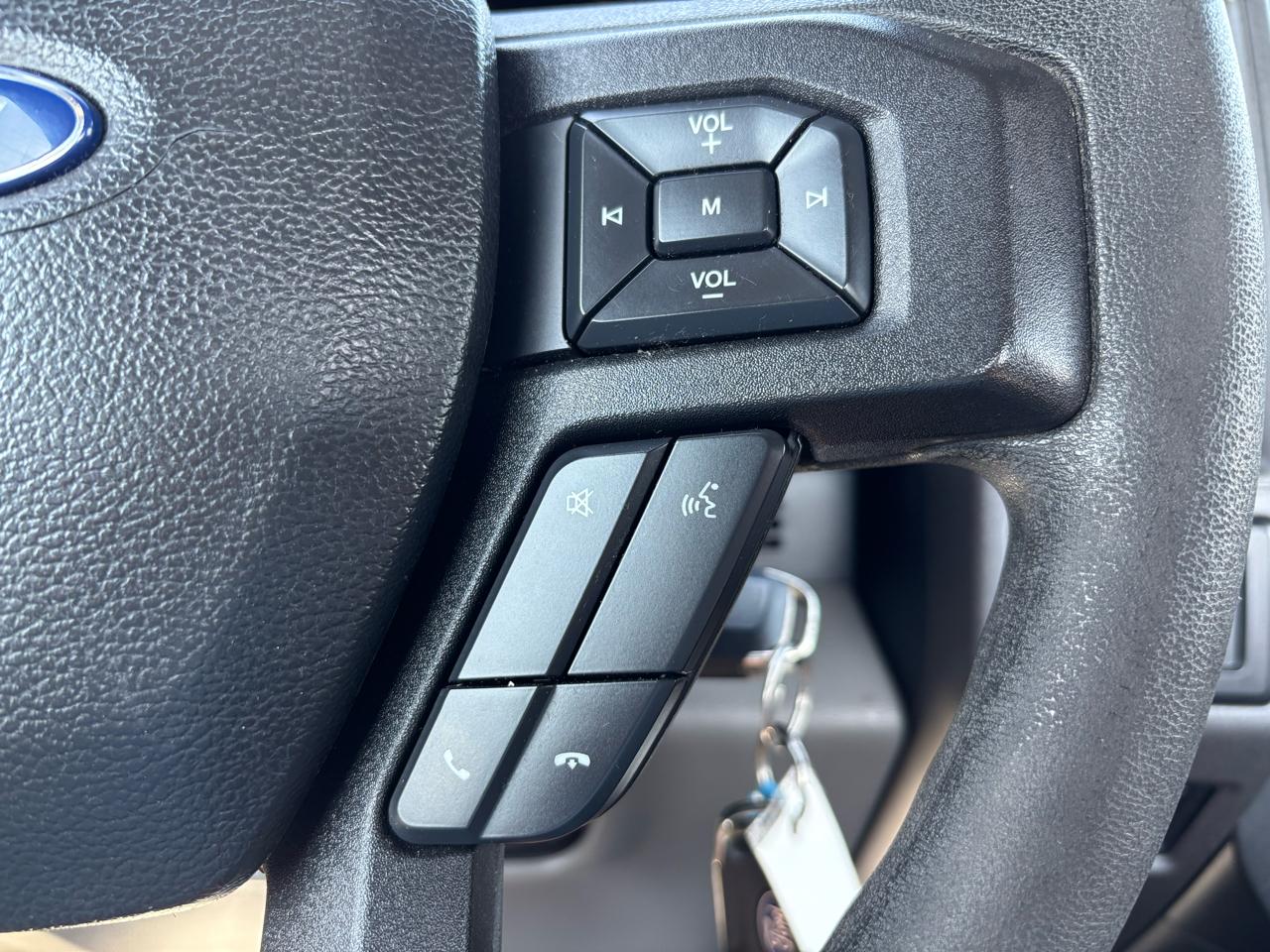 Ford Super Duty F-250 SRW XLT 4WD Reg Cab 8' Box 2019