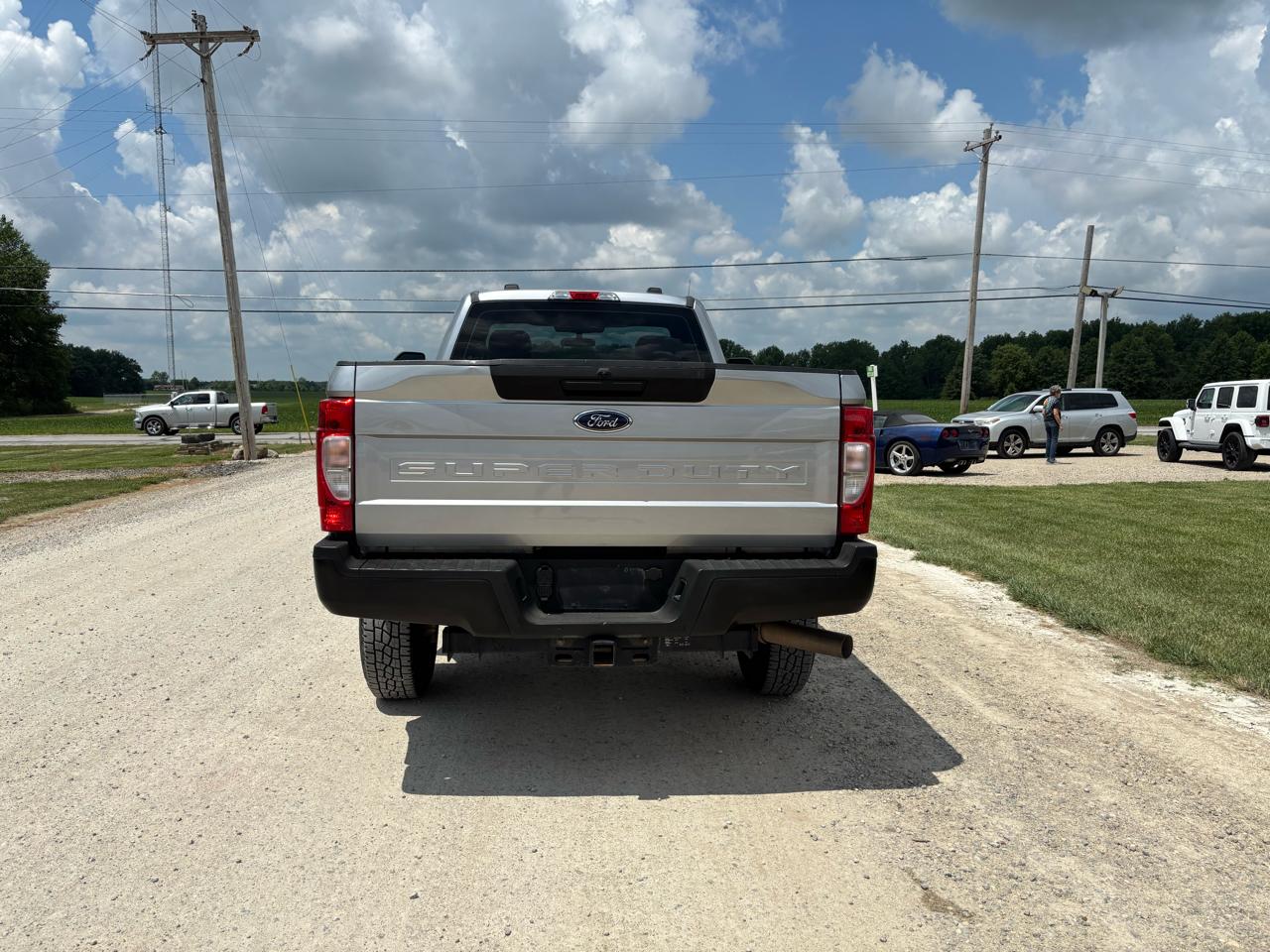 Ford Super Duty F-250 SRW XLT 4WD Reg Cab 8' Box 2021