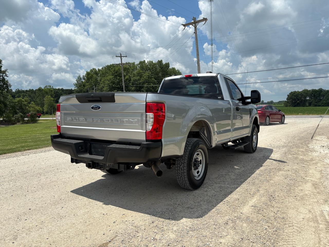 Ford Super Duty F-250 SRW XLT 4WD Reg Cab 8' Box 2021