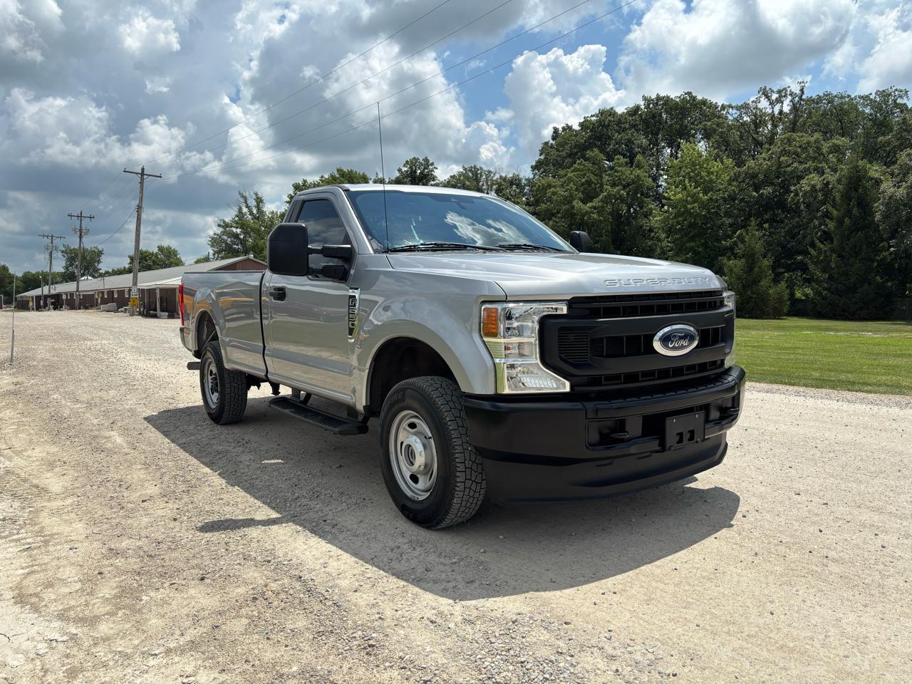 Ford Super Duty F-250 SRW XLT 4WD Reg Cab 8' Box 2021