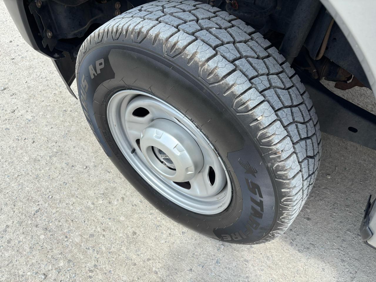 Ford Super Duty F-250 SRW XLT 4WD Reg Cab 8' Box 2021