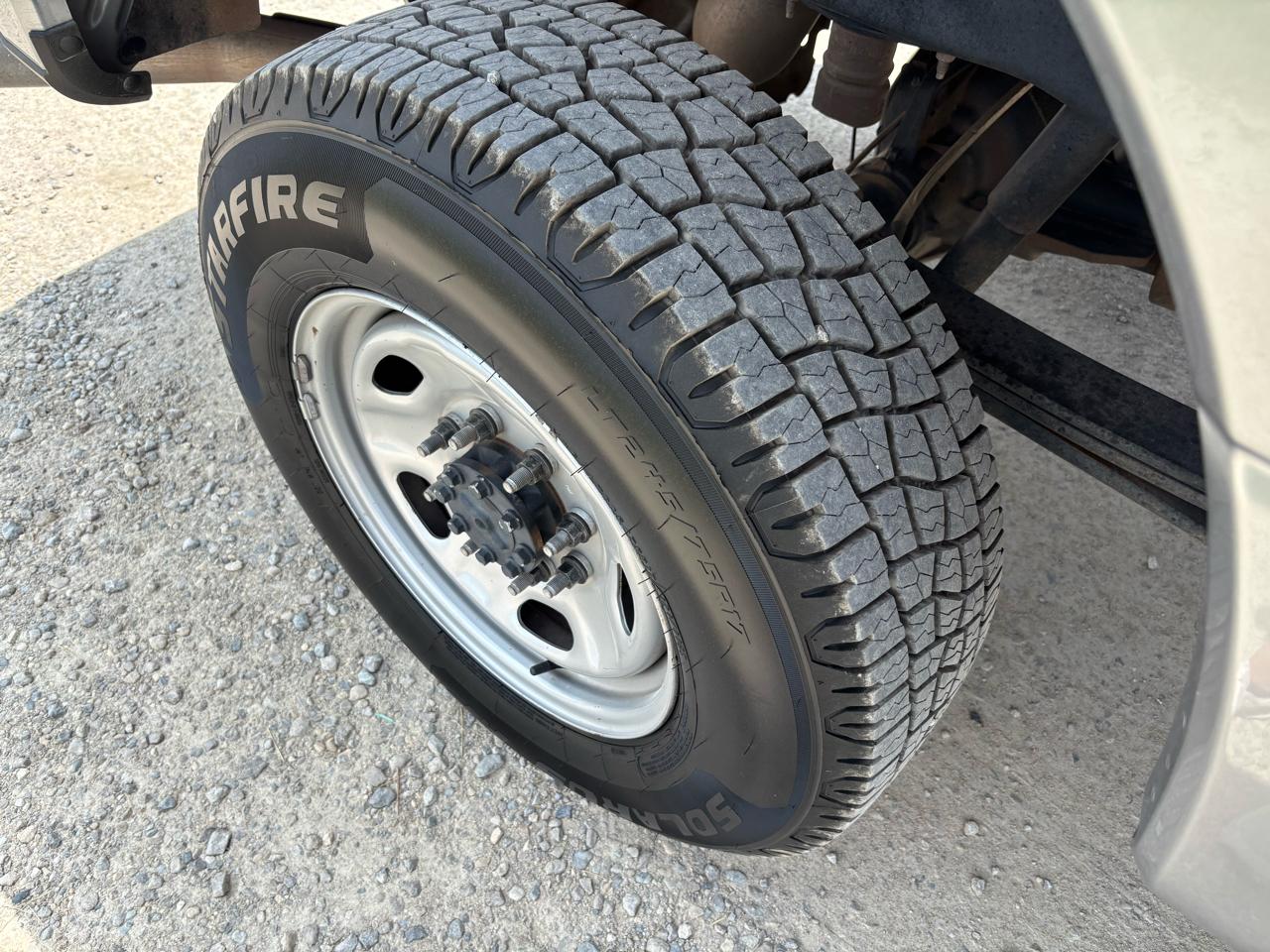 Ford Super Duty F-250 SRW XLT 4WD Reg Cab 8' Box 2021