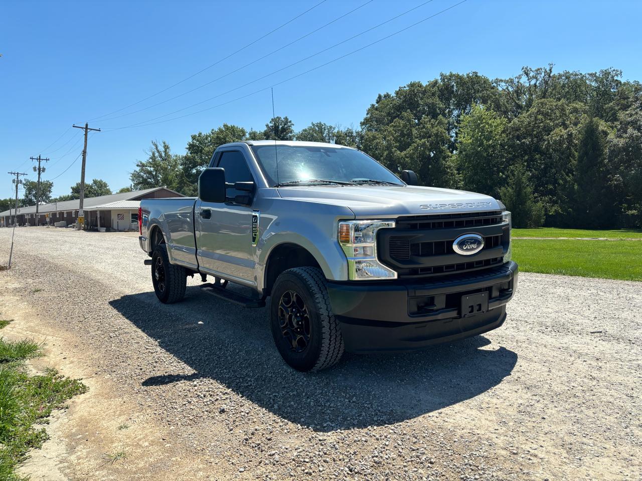 Ford Super Duty F-250 SRW XLT 4WD Reg Cab 8' Box 2021