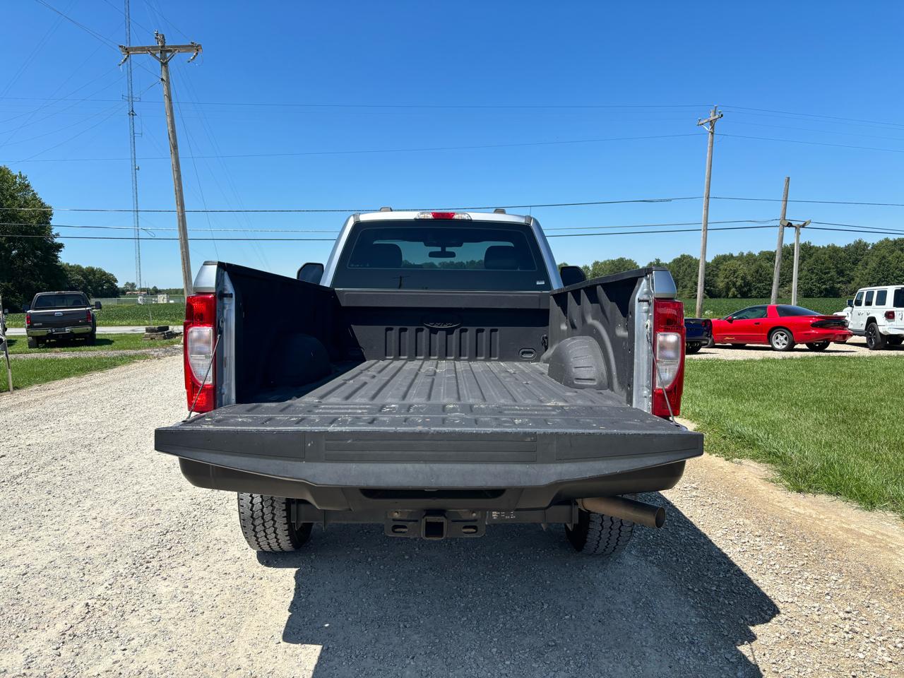 Ford Super Duty F-250 SRW XLT 4WD Reg Cab 8' Box 2021