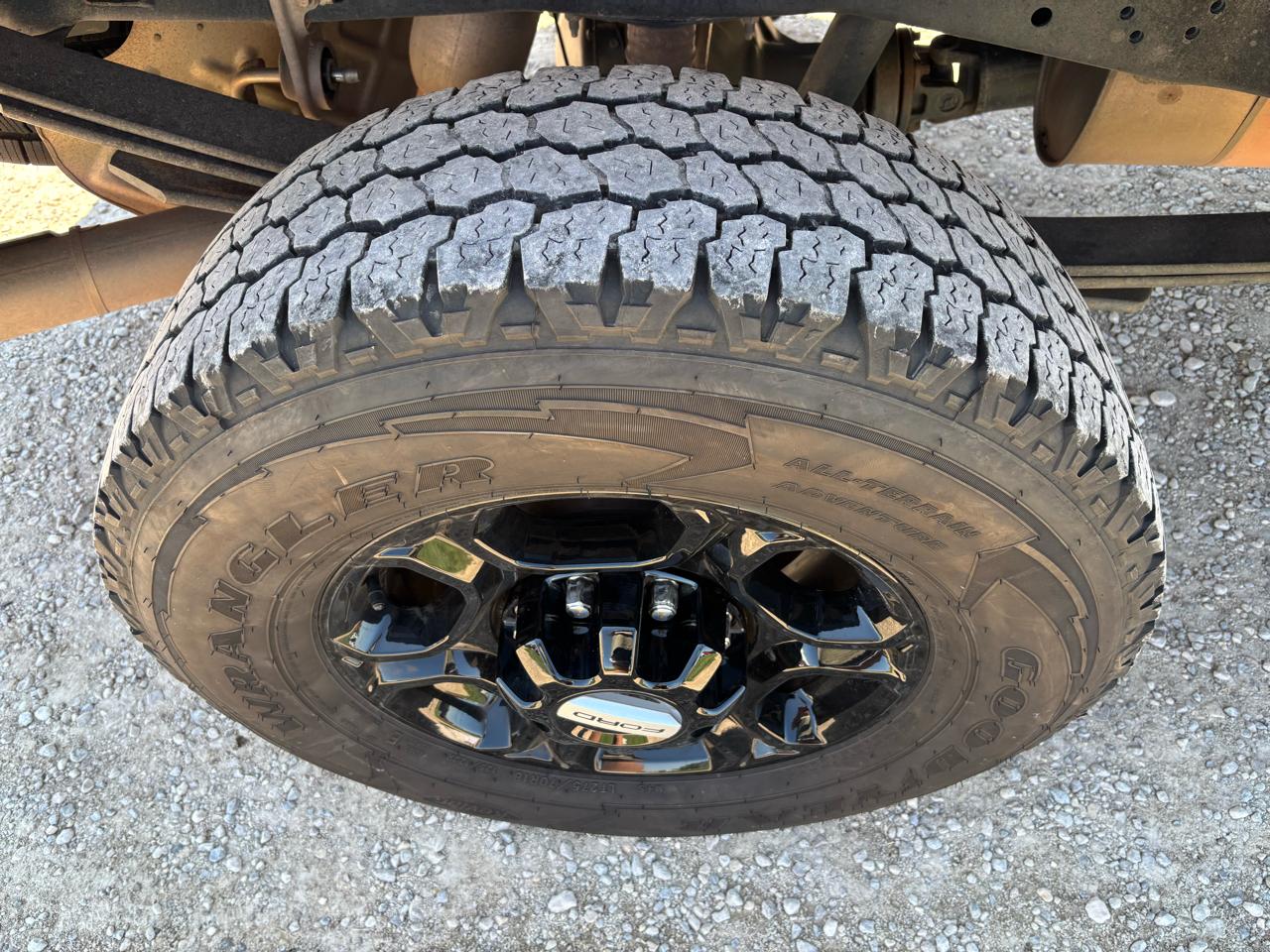 Ford Super Duty F-250 SRW XLT 4WD Reg Cab 8' Box 2021