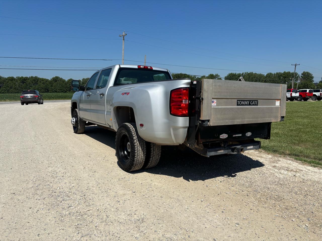 Chevrolet Silverado 3500HD 4WD Crew Cab 167.7" Work Truck 2017