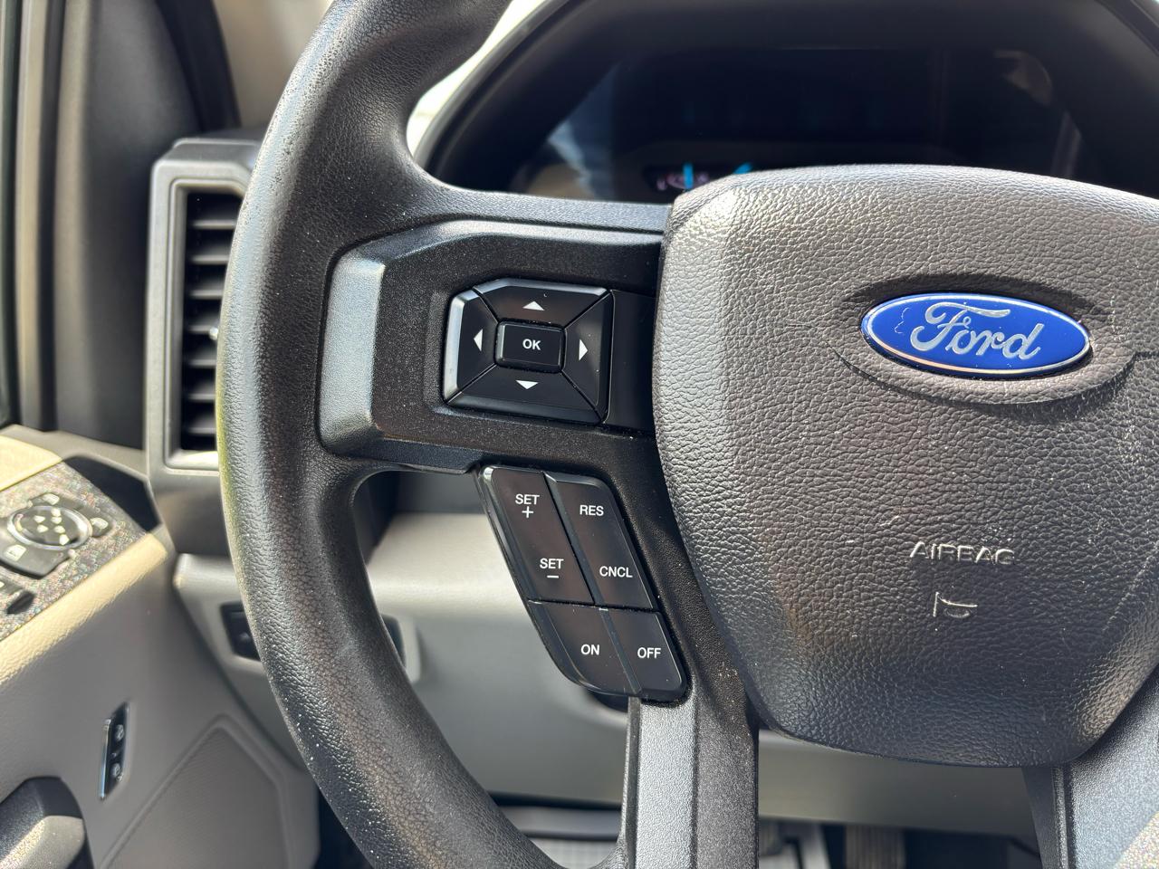 Ford Super Duty F-350 DRW XLT 4WD SuperCab 8' Box 2019