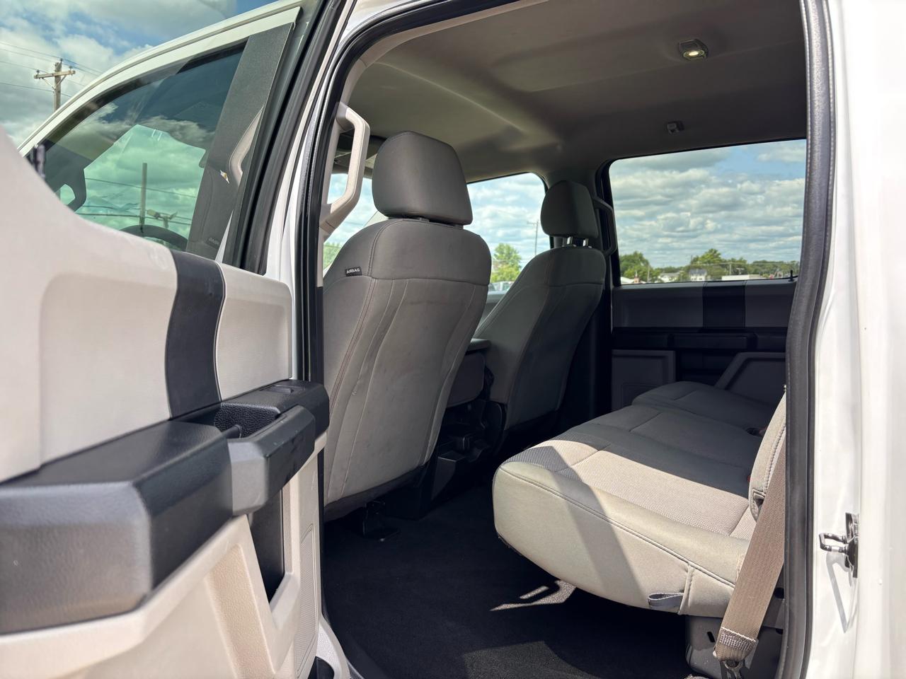 Ford Super Duty F-350 DRW XLT 4WD SuperCab 8' Box 2019