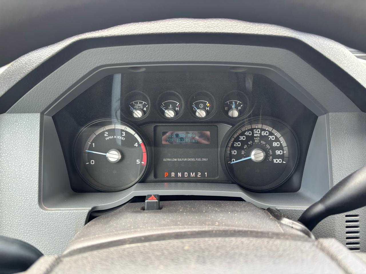 Ford Super Duty F-550 DRW 4WD Crew Cab 176" WB 60" CA XL 2014
