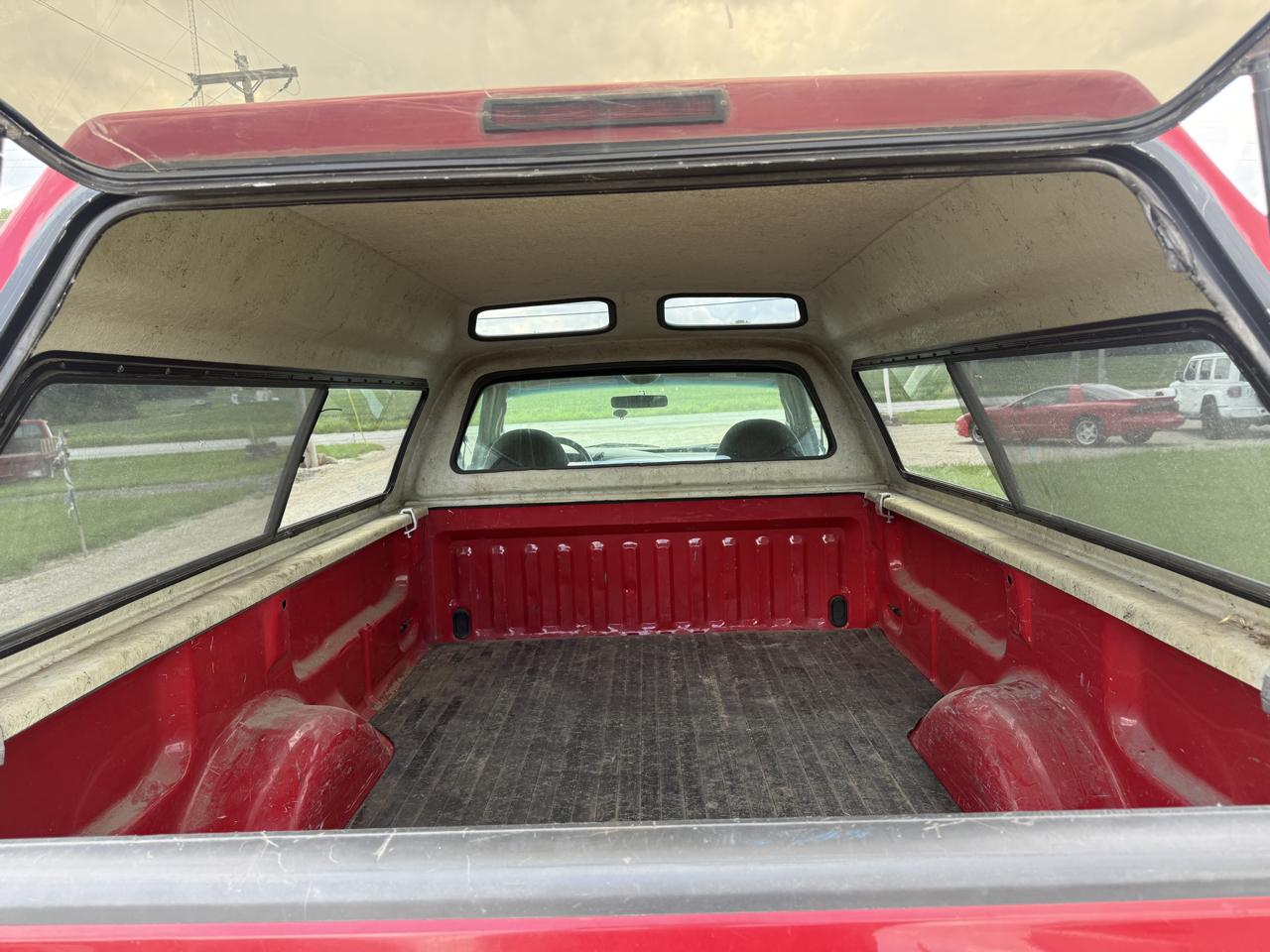 Ford F-150 Reg Cab 120" 4WD XL 2000