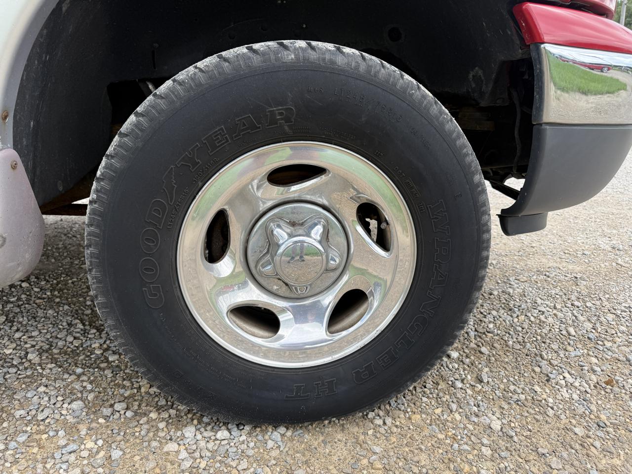 Ford F-150 Reg Cab 120" 4WD XL 2000
