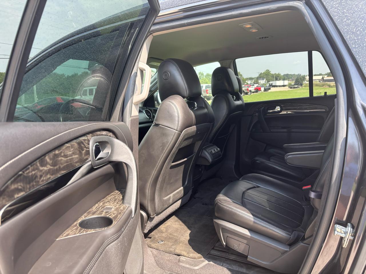Buick Enclave AWD 4dr Leather 2013