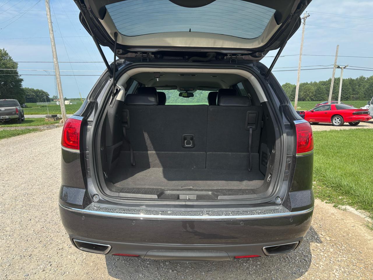Buick Enclave AWD 4dr Leather 2013