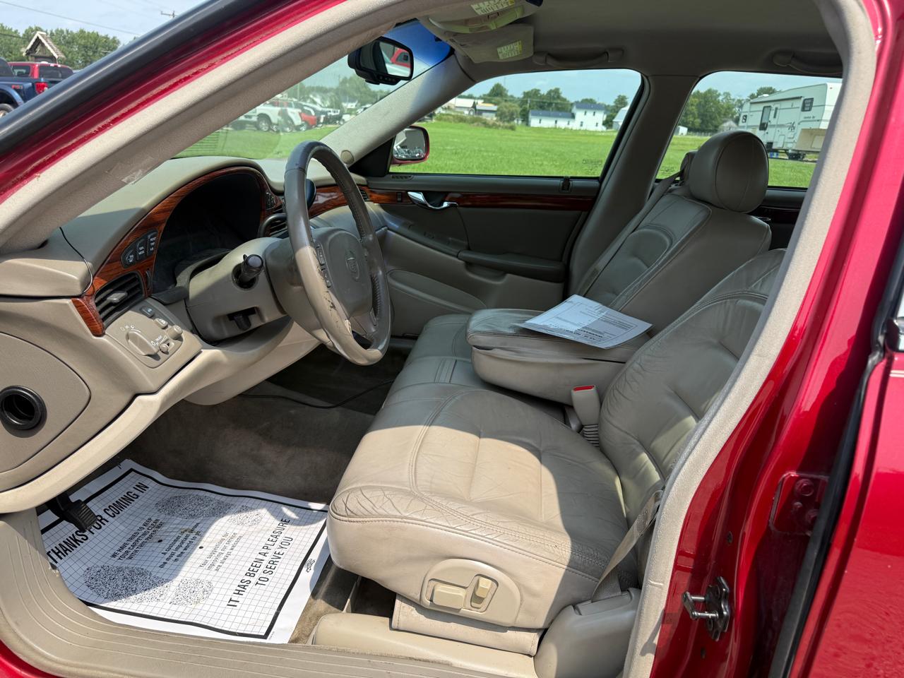 Cadillac DeVille 4dr Sdn 2002