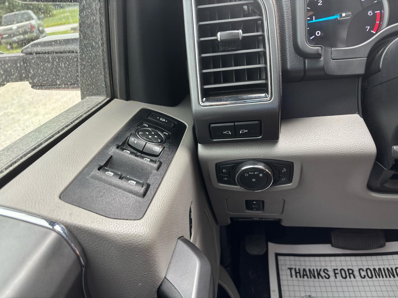 Ford Super Duty F-250 SRW XLT 4WD Crew Cab 6.75' Box 2020