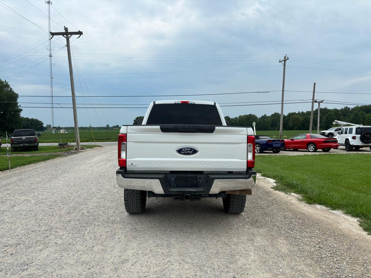 Ford Super Duty F-250 SRW 4WD Crew Cab 156" XLT 2017