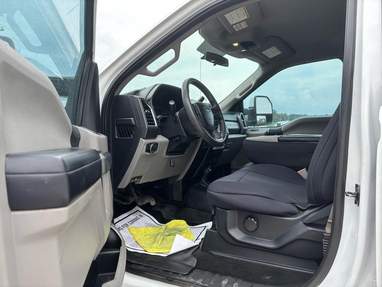 Ford Super Duty F-250 SRW 4WD Crew Cab 156" XLT 2017