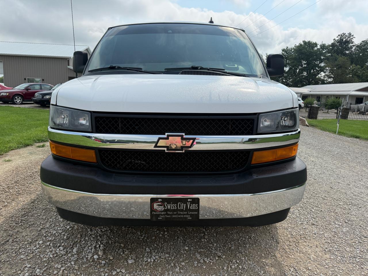 Chevrolet Express Passenger RWD 3500 155" LT 2021