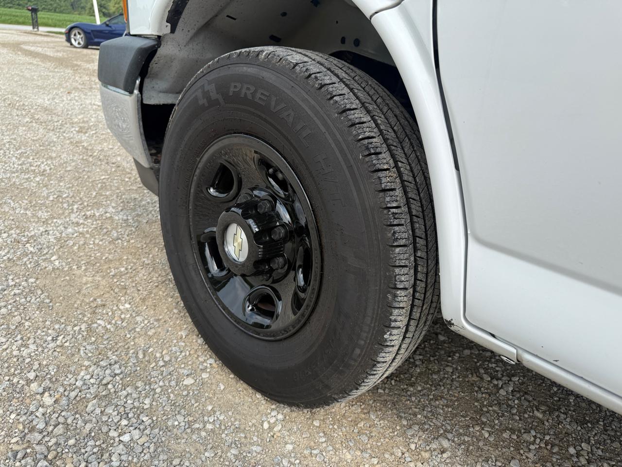 Chevrolet Express Passenger RWD 3500 155" LT 2021