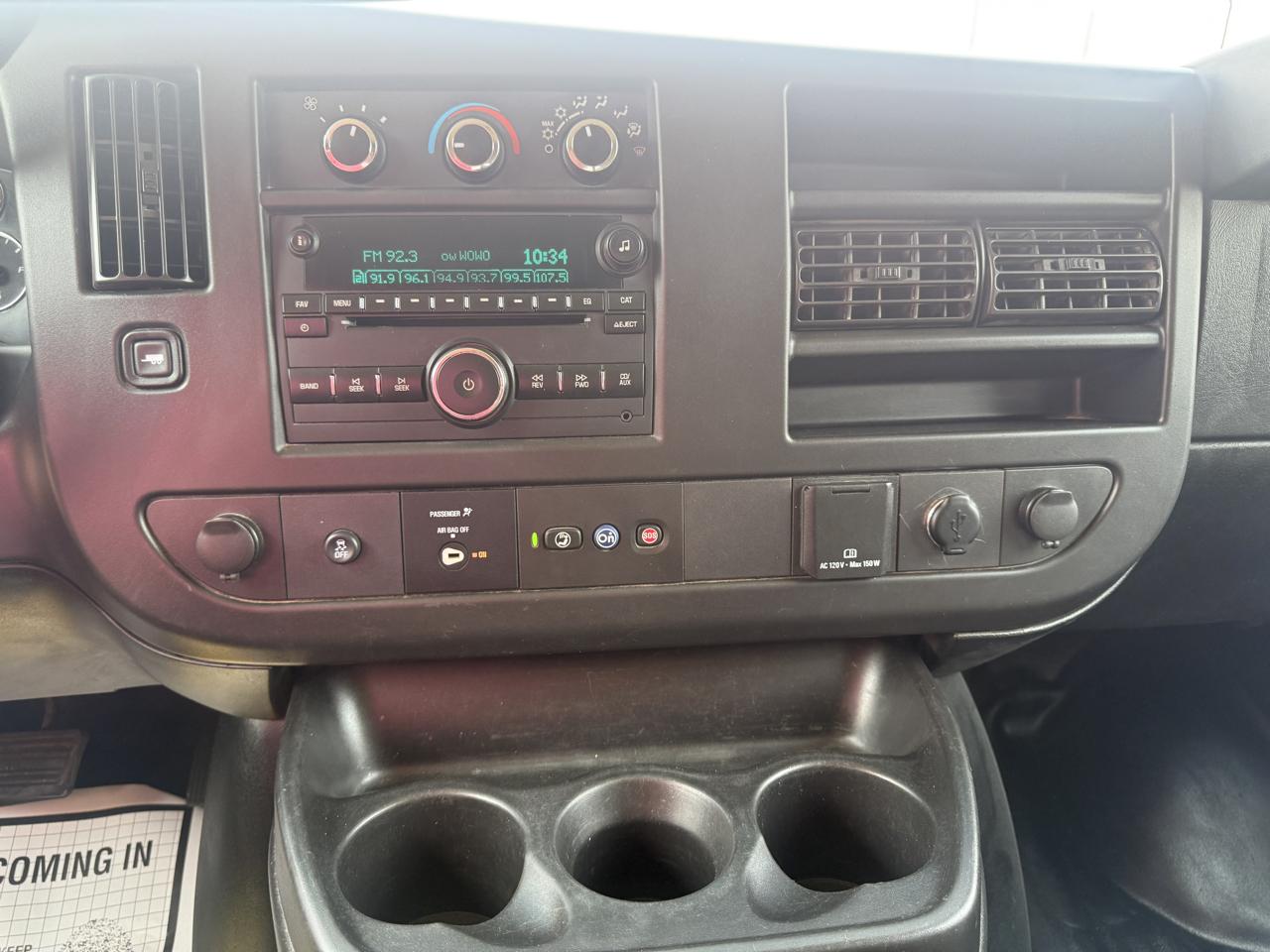 Chevrolet Express Passenger RWD 3500 155" LS 2019