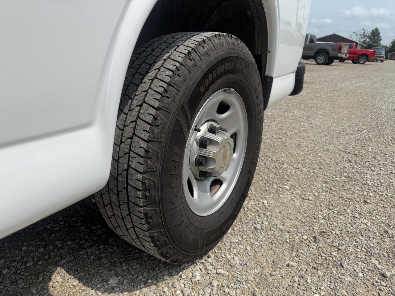 Chevrolet Express Passenger RWD 3500 155" LS 2019
