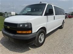2019 Chevrolet Express Passenger 