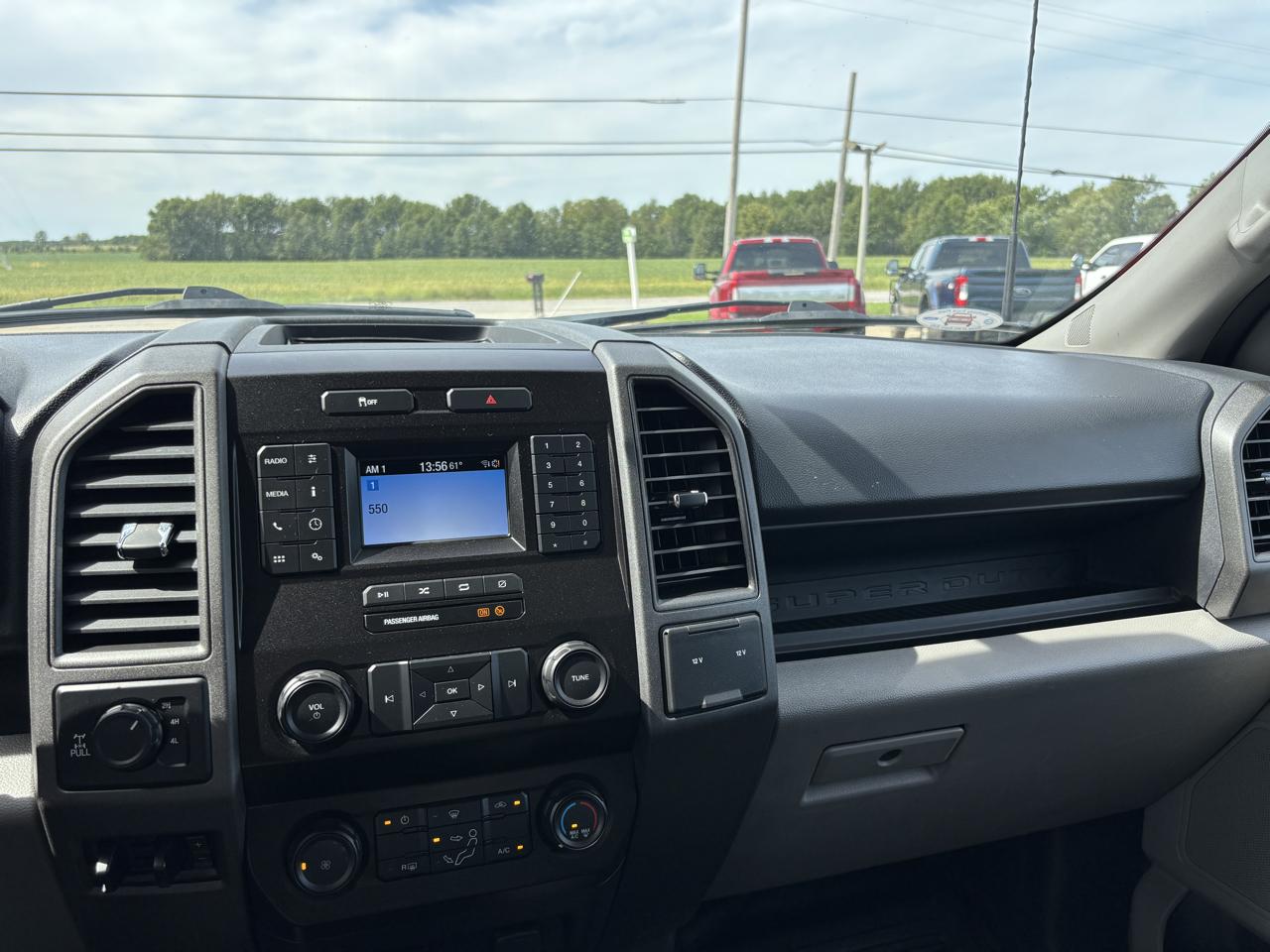 Ford Super Duty F-250 SRW 4WD Crew Cab 156" XL 2022