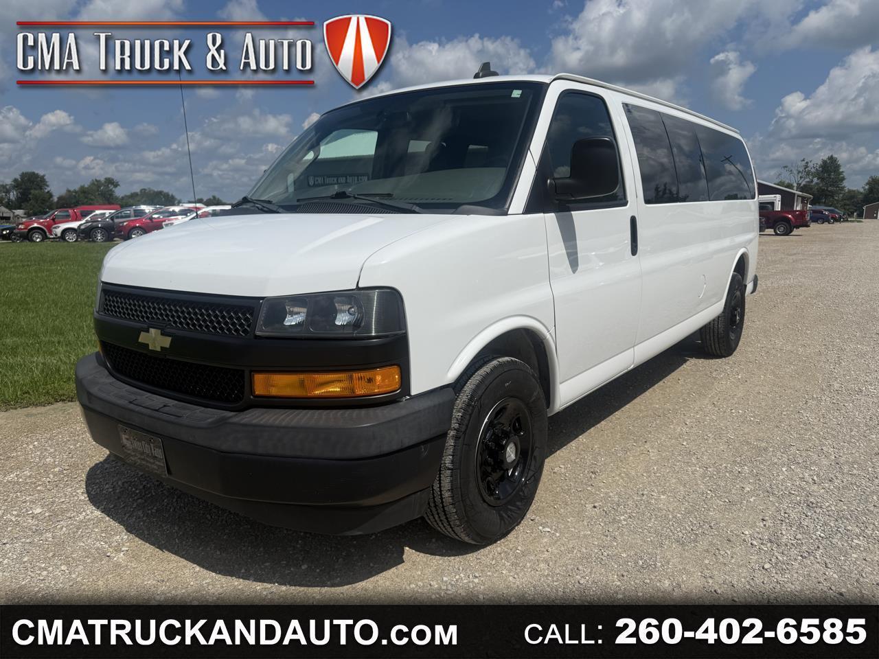 2019 Chevrolet Express Passenger RWD 3500 155" LS