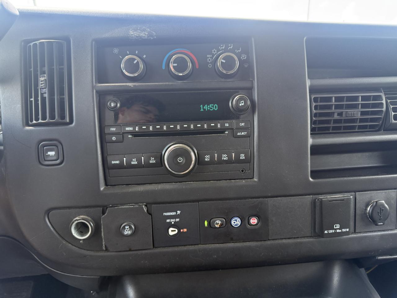 Chevrolet Express Passenger RWD 3500 155" LT w/1LT 2016
