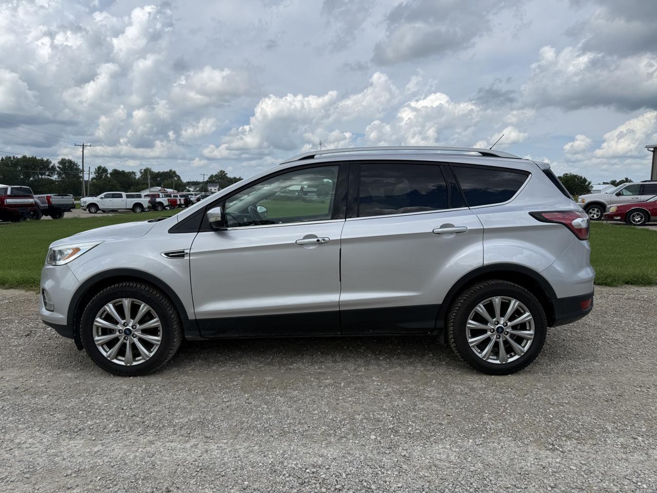 Ford Escape Titanium 4WD 2017