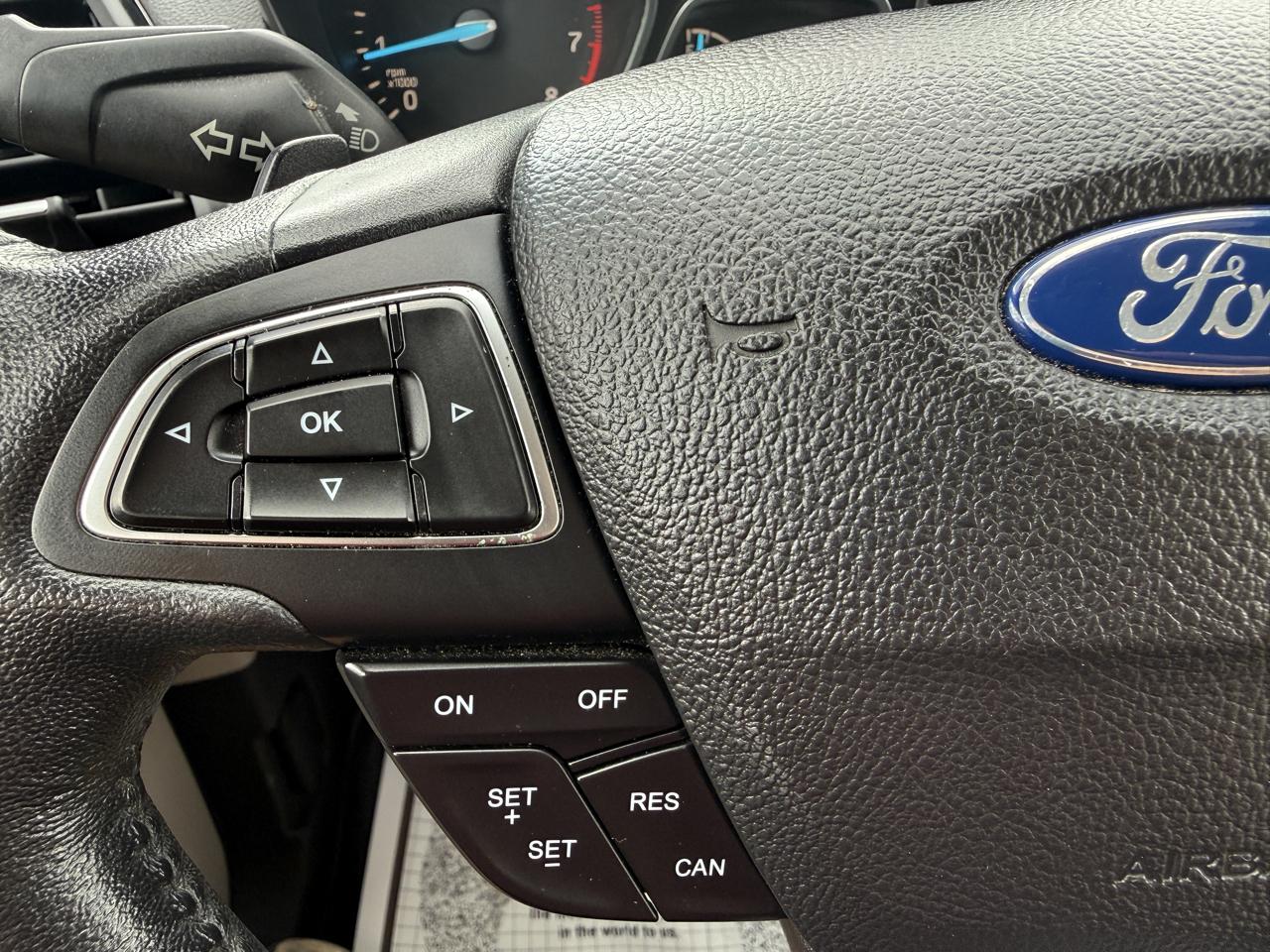 Ford Escape Titanium 4WD 2017