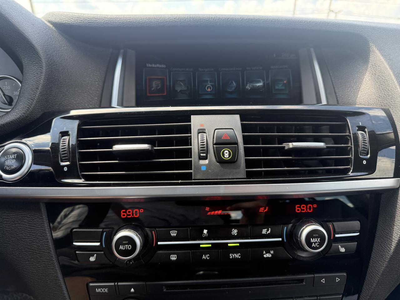 BMW X3 xDrive28i Sports Activity Vehicle 2017