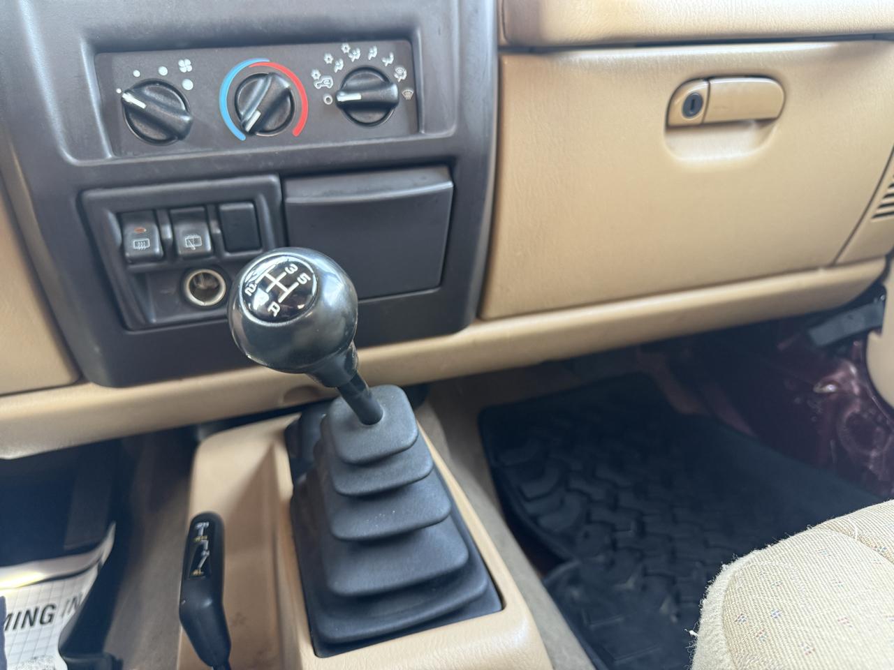 Jeep Wrangler 2dr Sport 2001