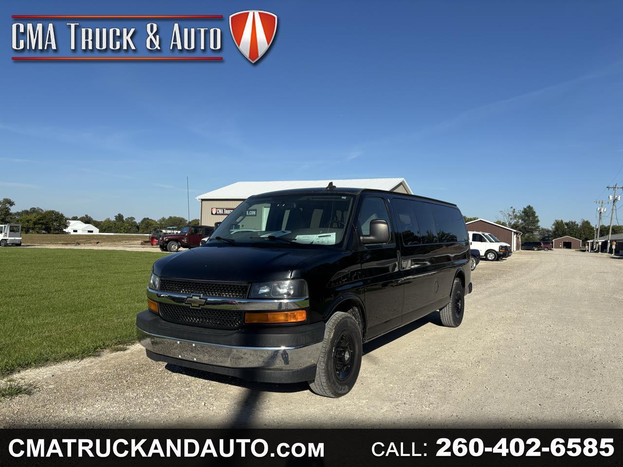 2018 Chevrolet Express Passenger RWD 3500 155" LT