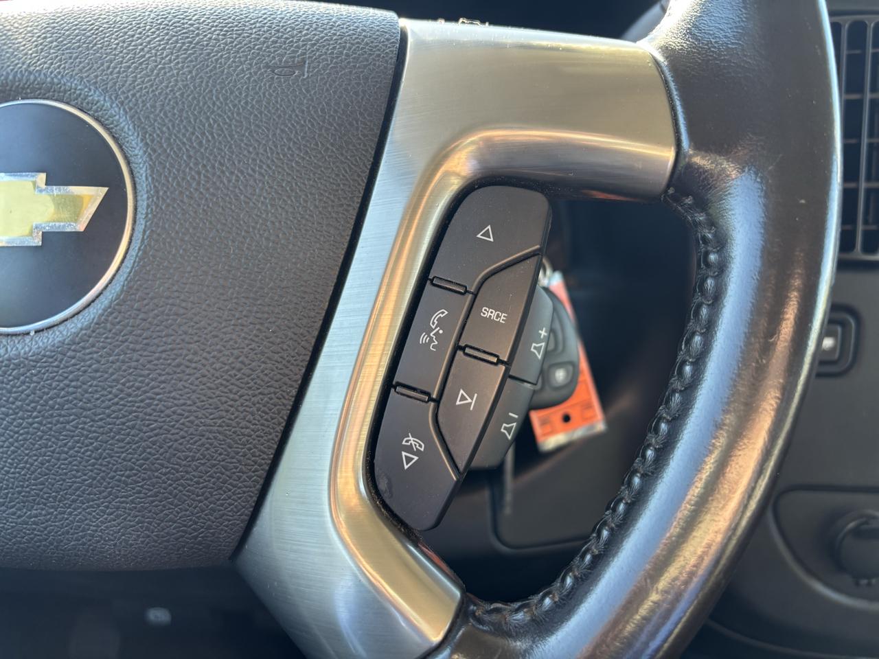 Chevrolet Express Passenger RWD 3500 155" LT 2018