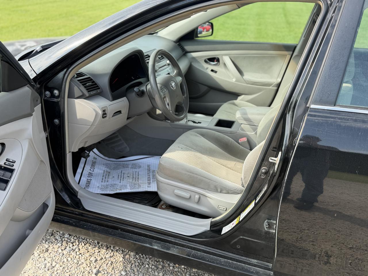 Toyota Camry 4dr Sdn I4 Auto XLE (Natl) 2007