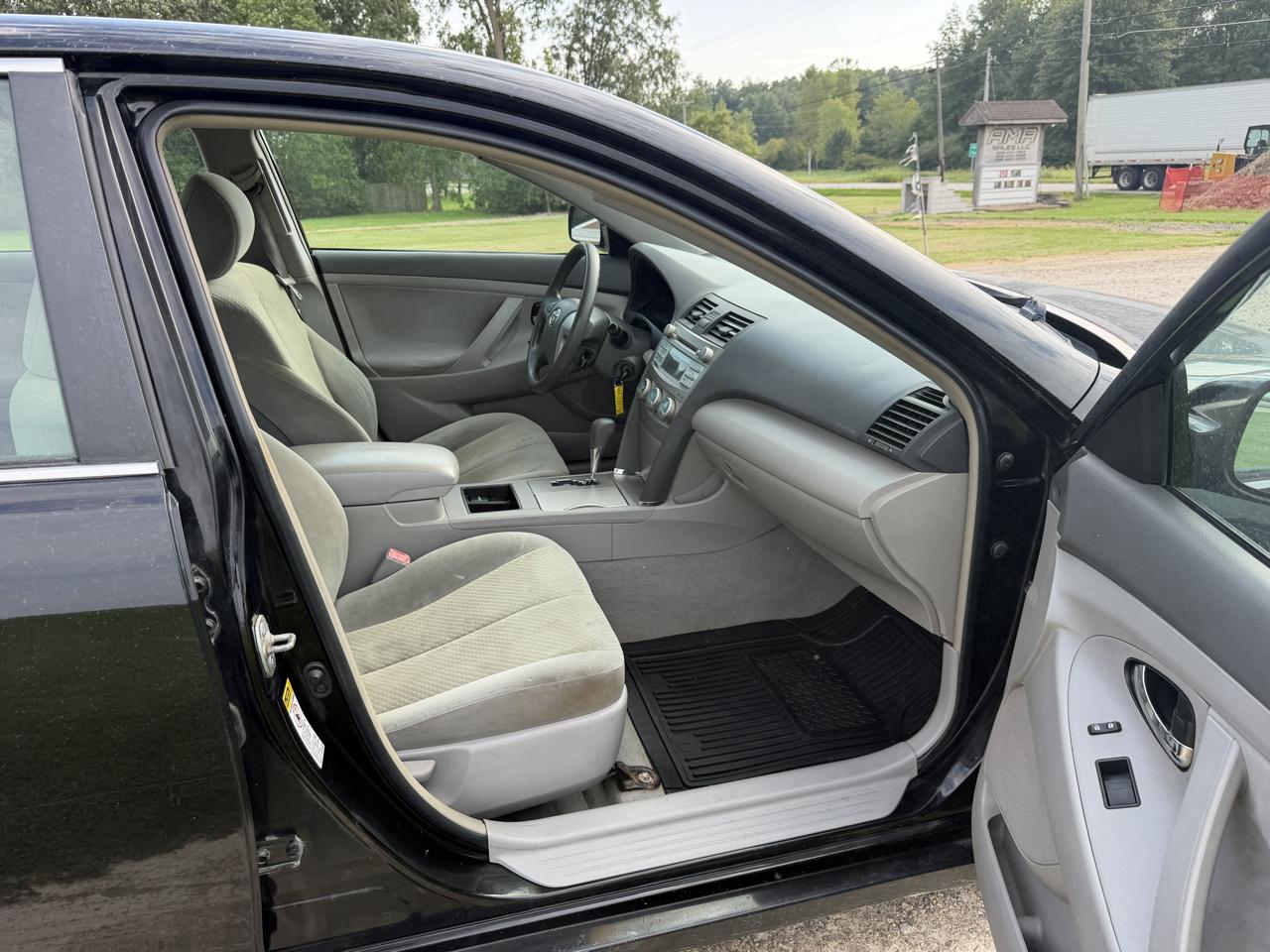 Toyota Camry 4dr Sdn I4 Auto XLE (Natl) 2007