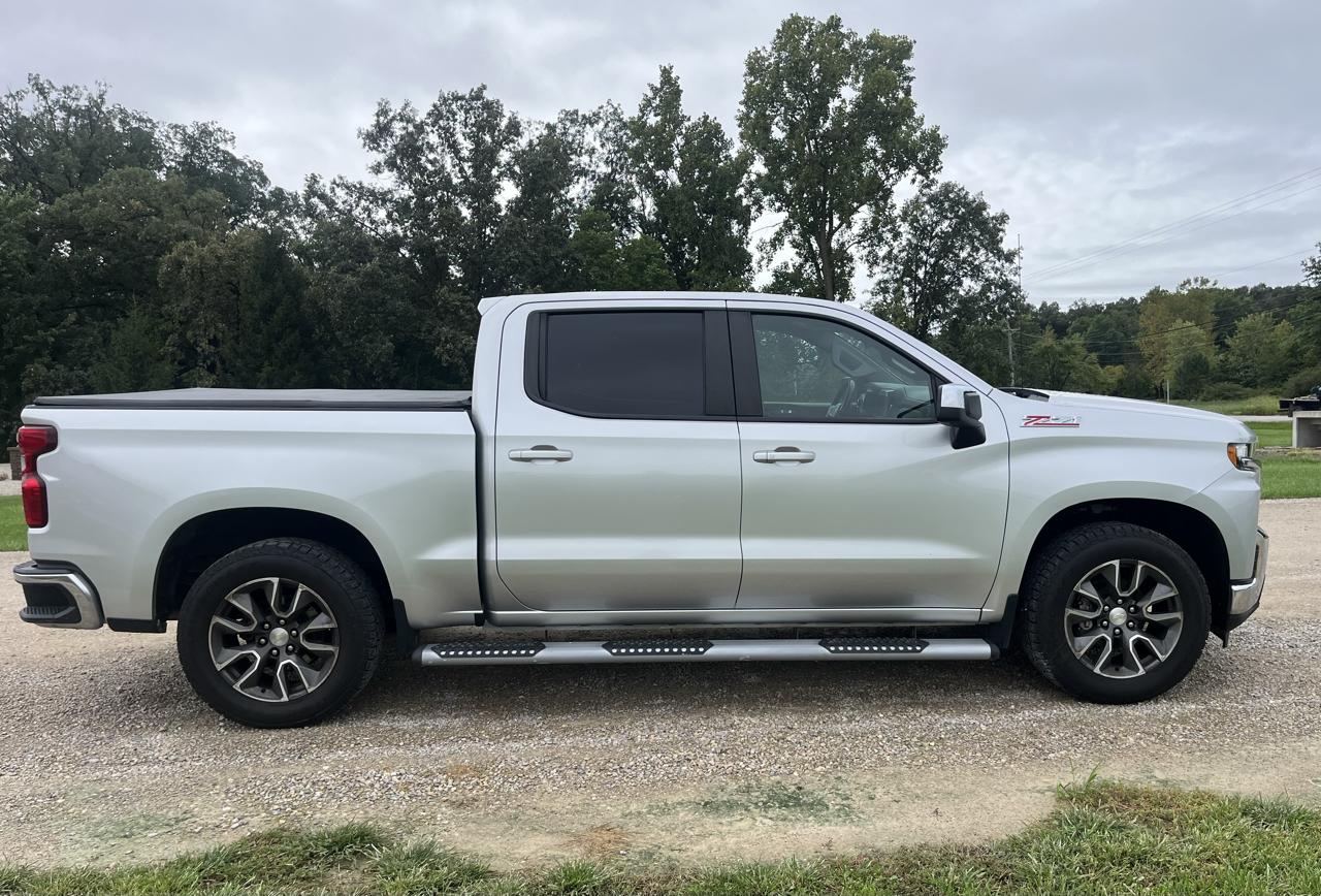 Chevrolet Silverado 1500 4WD Crew Cab 147" LT w/1LT 2021