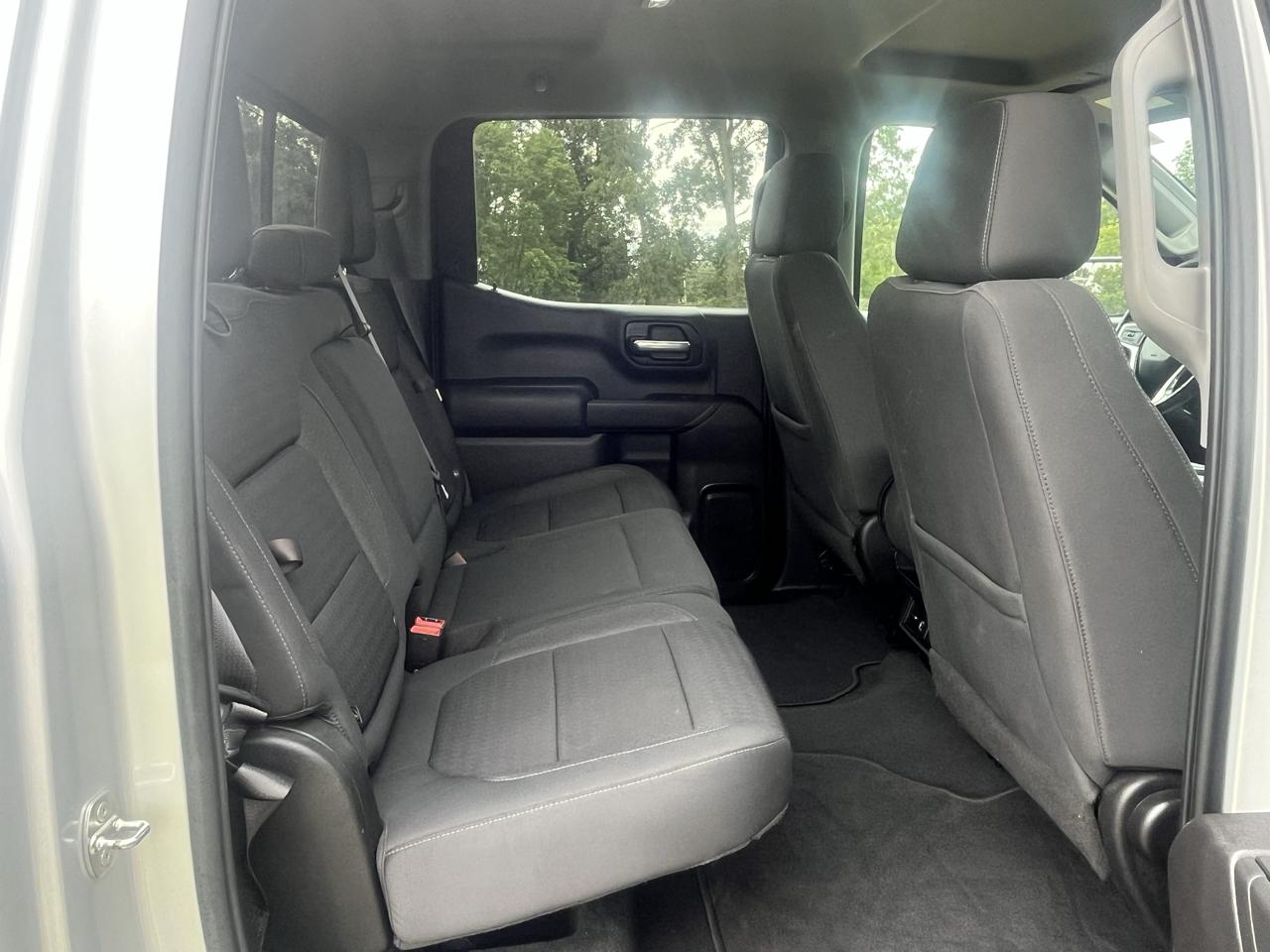 Chevrolet Silverado 1500 4WD Crew Cab 147" LT w/1LT 2021