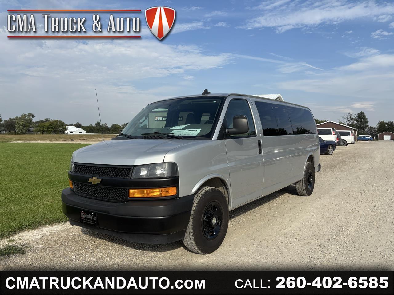 2020 Chevrolet Express Passenger RWD 3500 155" LS