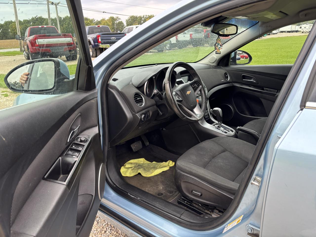 Chevrolet Cruze 4dr Sdn ECO 2012