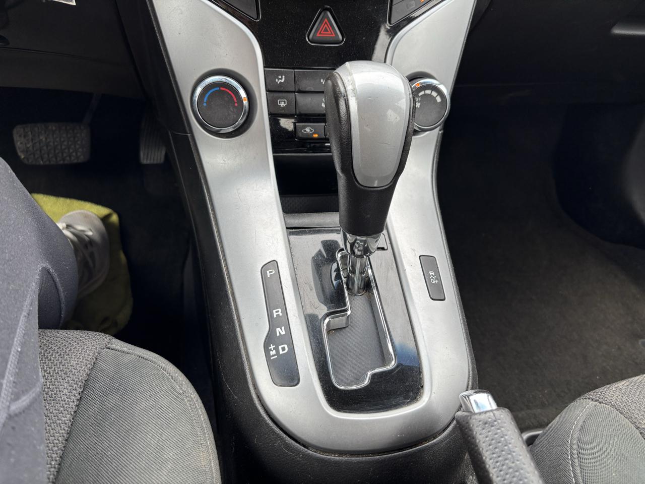 Chevrolet Cruze 4dr Sdn ECO 2012