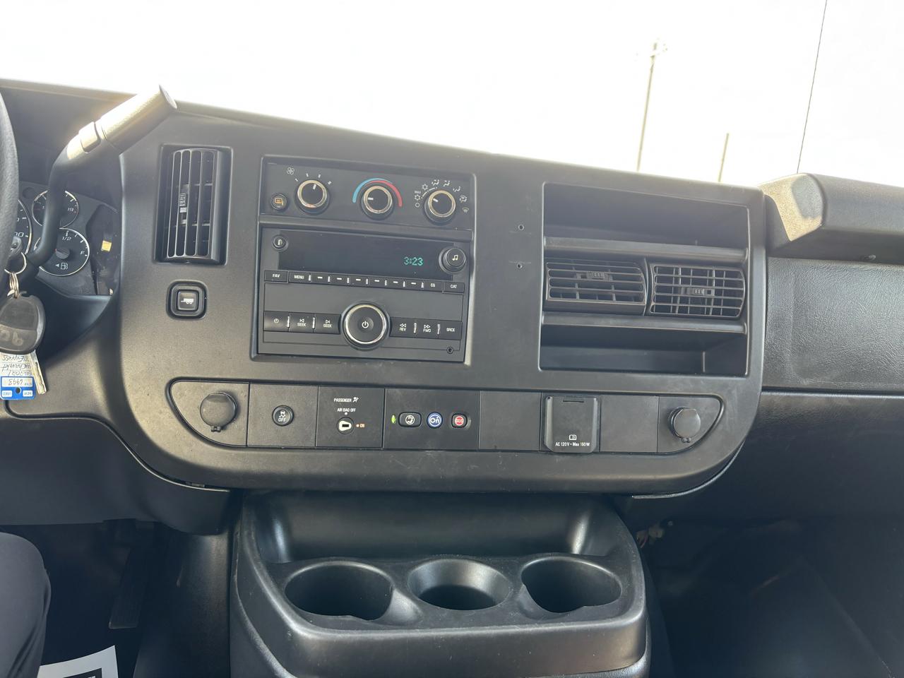 Chevrolet Express Passenger RWD 3500 155" LS 2021