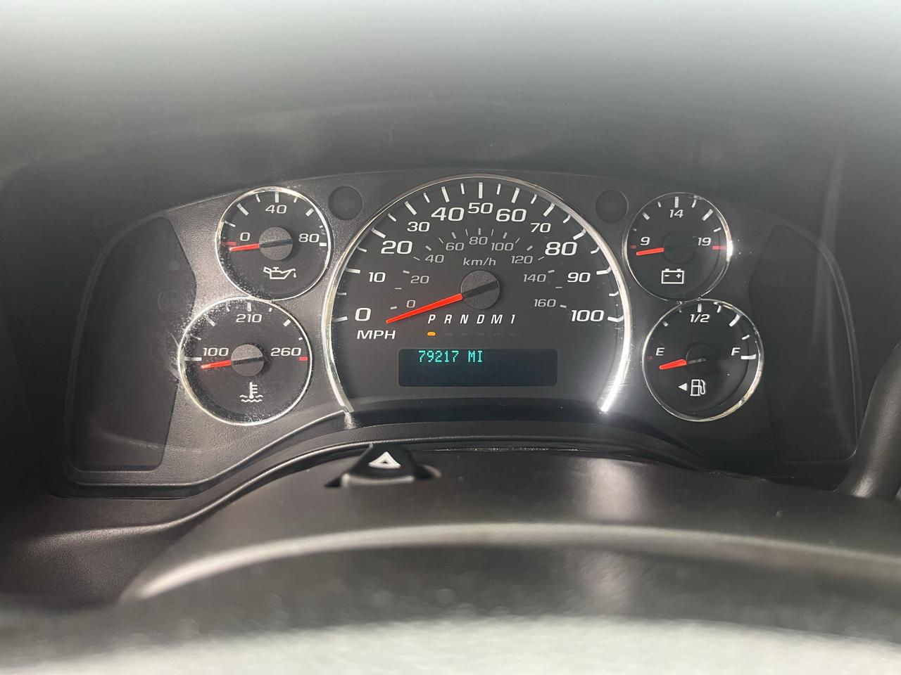 Chevrolet Express Passenger RWD 3500 155" LS 2019