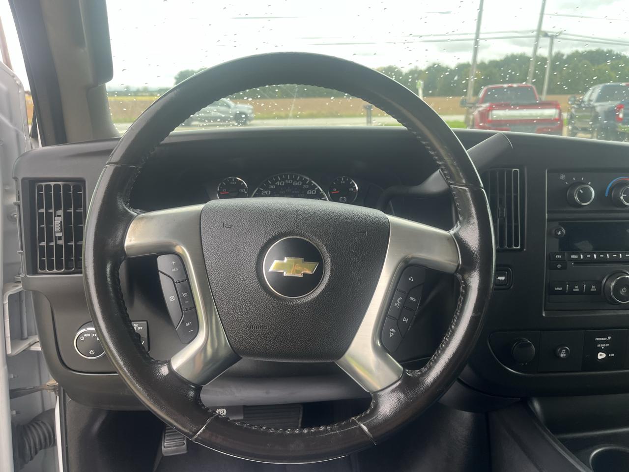 Chevrolet Express Passenger RWD 3500 155" LS 2019