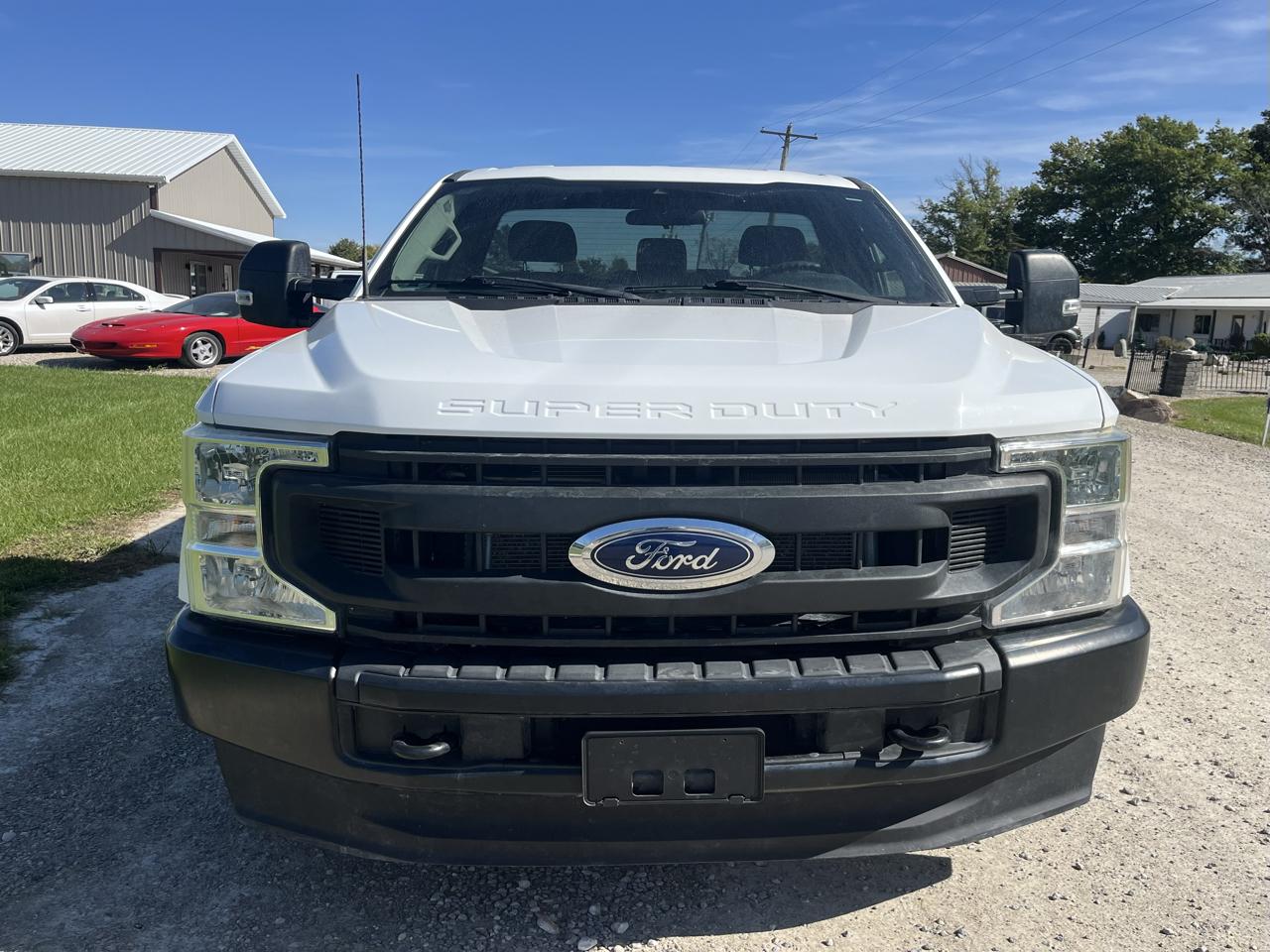 Ford Super Duty F-250 SRW XLT 4WD Reg Cab 8' Box 2022