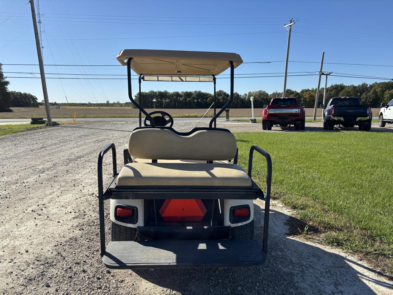 EZ-GO Golf Cart  2011