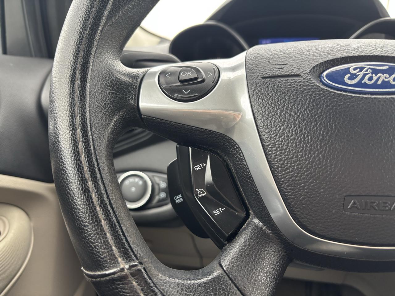 Ford Escape FWD 4dr SE 2013