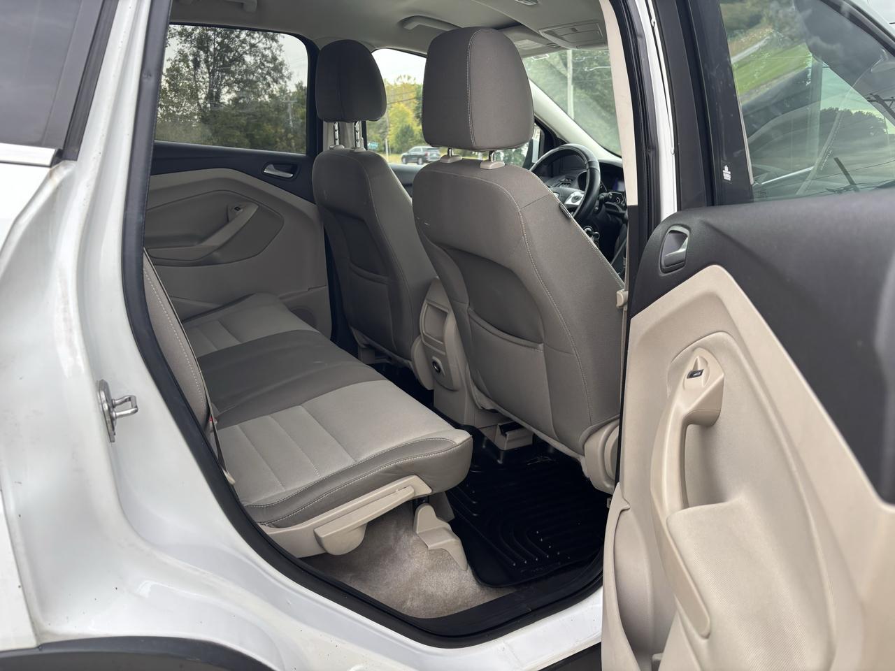 Ford Escape FWD 4dr SE 2013